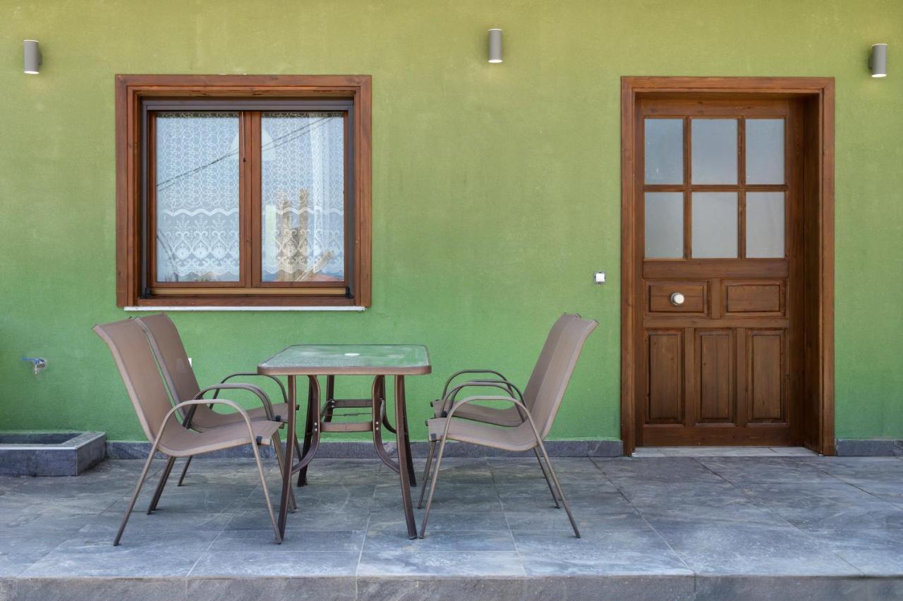 Danai House 3 Nea Roda Exterior foto